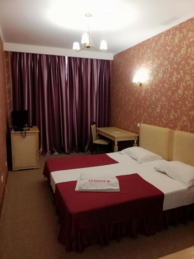 O Azamat Hotel Astana Eksteriør billede